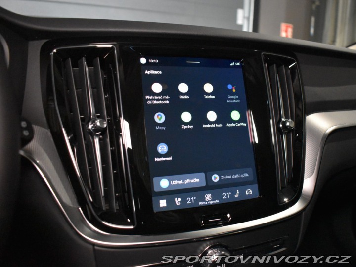 Volvo V60 2,0 T8 Plus Dark 2025