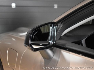 Volvo V60 2,0 T8  Plus Dark 2025