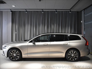 Volvo V60 2,0 T8  Plus Dark 2025