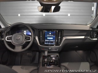 Volvo V60 2,0 T8  Plus Dark 2025