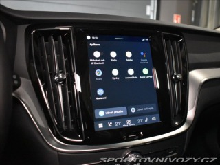 Volvo V60 2,0 T8  Plus Dark 2025