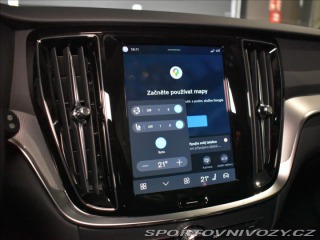Volvo V60 2,0 T8  Plus Dark 2025
