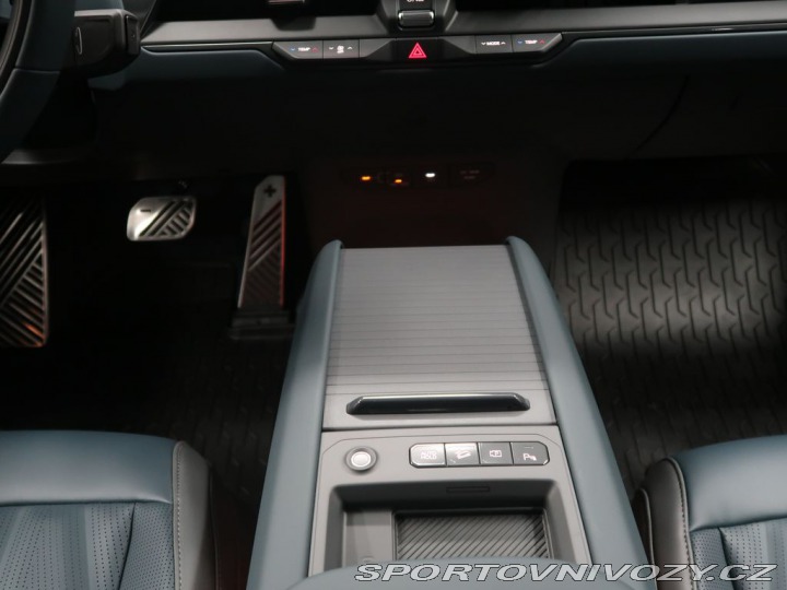 Kia EV9 GT-line - Vůz ve výrobě 2026