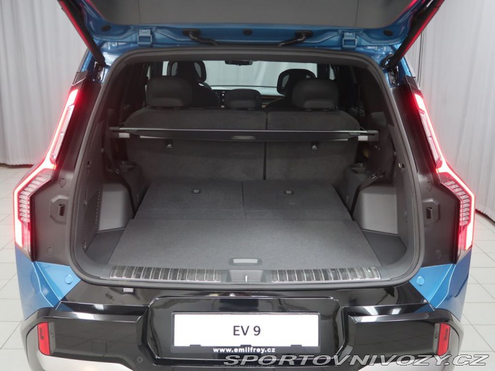 Kia EV9 GT-line - Vůz ve výrobě 2025