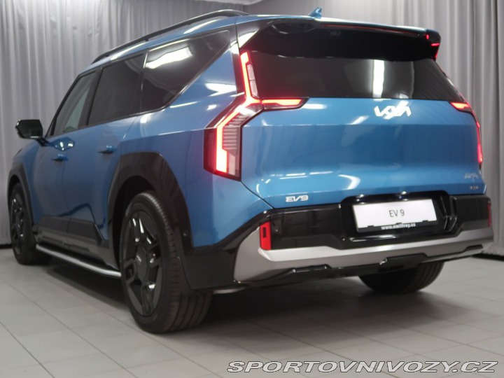 Kia EV9 GT-line - Vůz ve výrobě 2026