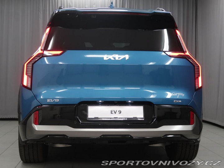 Kia EV9 GT-line - Vůz ve výrobě 2025