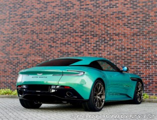 Aston Martin DB12 4.0 V8, Iridiscent Emera 2023