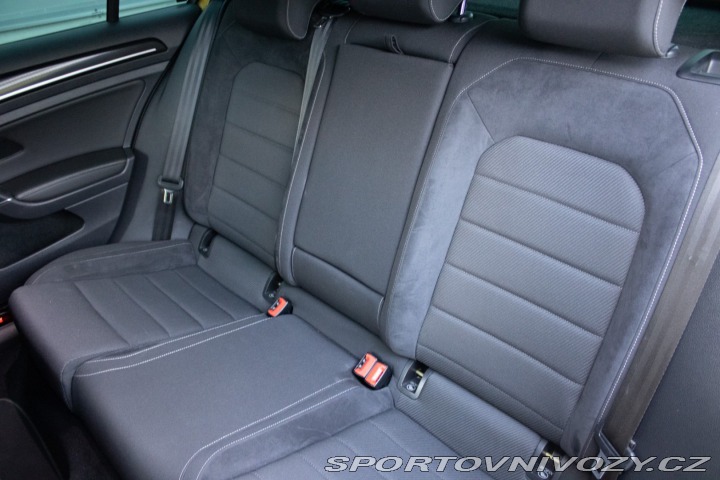 Volkswagen Golf 2.0 TSI BMT R 4MOTION DS 2017