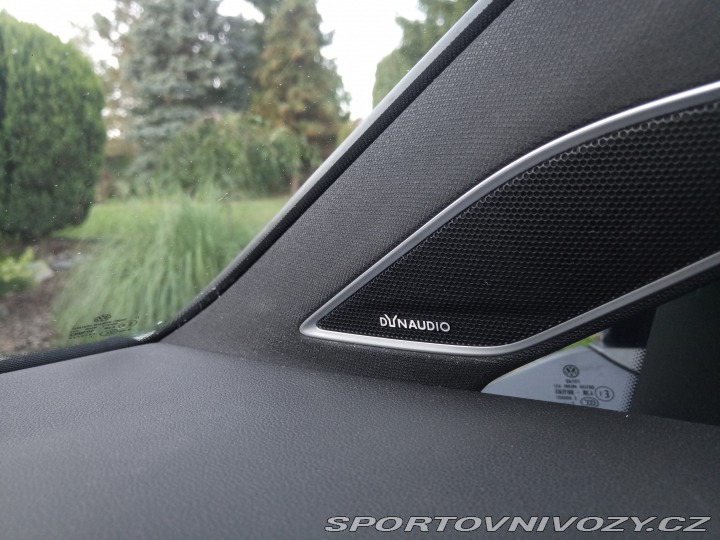 Volkswagen Golf 7R Variant 2.0 TSI, 221kw 2016