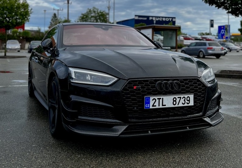Audi S5 B9