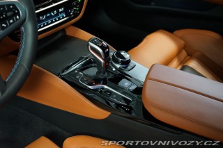 BMW M5 COMPETITION*xDRIVE*MASÁŽ* 2019