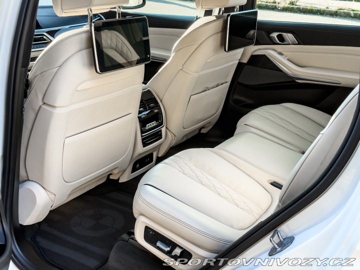 BMW X7 M50d 2019