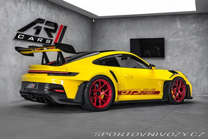 Porsche 911 GT3 RS Weissach PCCB 2023