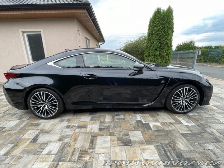 Lexus RC RC-F 5,0 V8 2017