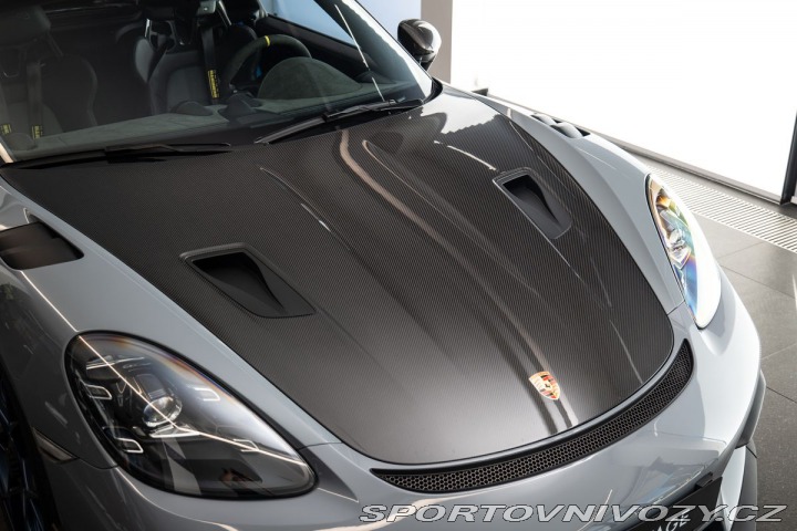Porsche Cayman GT4 RS Weissach 2023