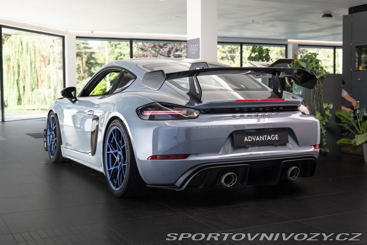 Porsche Cayman GT4 RS Weissach 2023