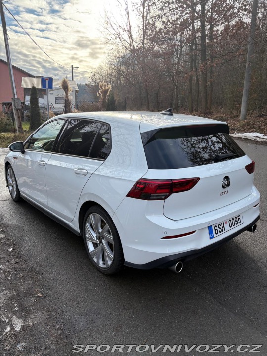 Volkswagen Golf GTI 2021