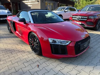 Audi R8 5,2   V10 Spyder Quattro