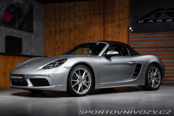 Porsche Boxster 718, CHRONO, PASM, VÝFUKY 2016