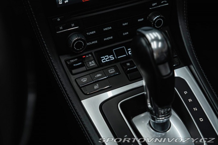 Porsche Boxster 718, CHRONO, PASM, VÝFUKY 1800