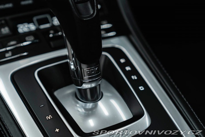 Porsche Boxster 718, CHRONO, PASM, VÝFUKY 1800