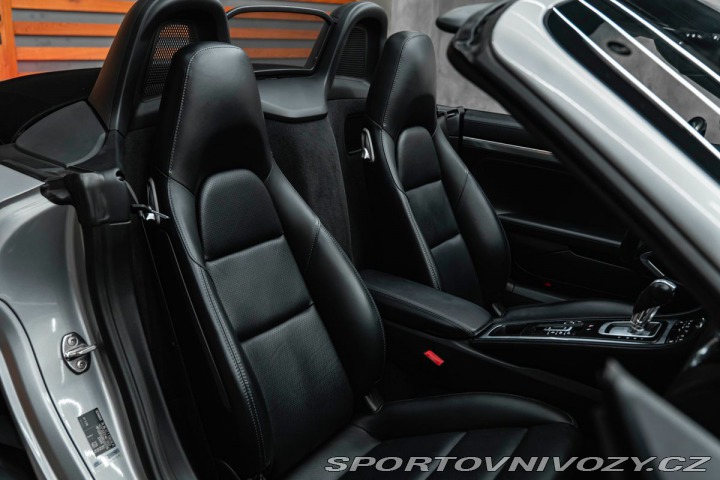 Porsche Boxster 718, CHRONO, PASM, VÝFUKY 1800