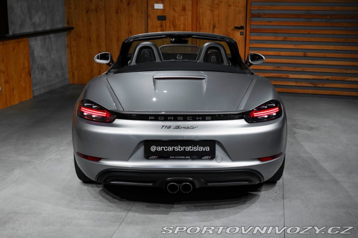 Porsche Boxster 718, CHRONO, PASM, VÝFUKY 2016