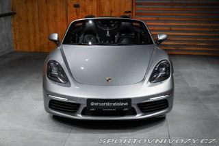 Porsche Boxster 718, CHRONO, PASM, VÝFUKY 2016