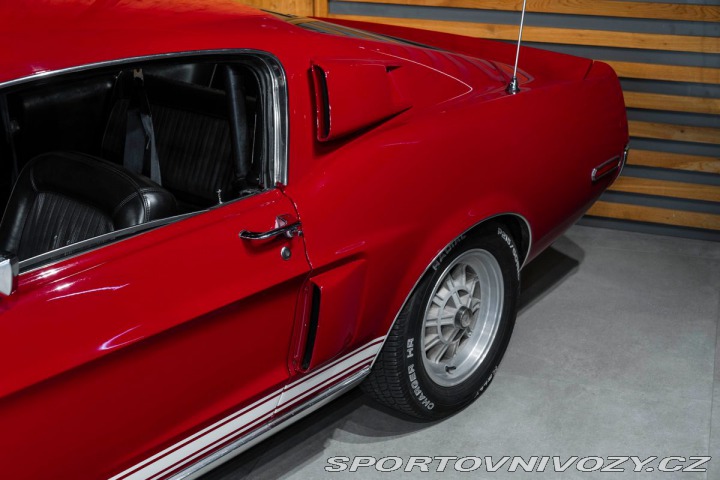 Ford Ostatní modely COBRA GT 500KR FASTBACK 1800