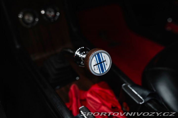 Ford Ostatní modely COBRA GT 500KR FASTBACK 1800