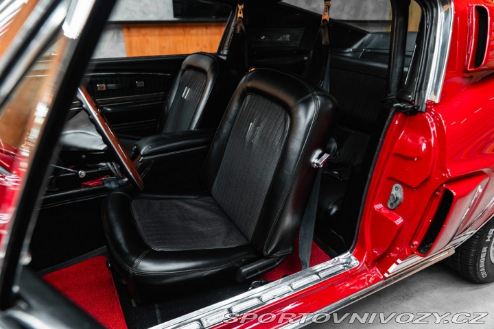 Ford Ostatní modely COBRA GT 500KR FASTBACK 1800