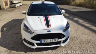 Ford Focus ST  2015