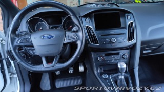 Ford Focus ST  2015
