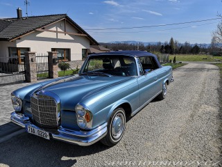 Mercedes-Benz  W 111