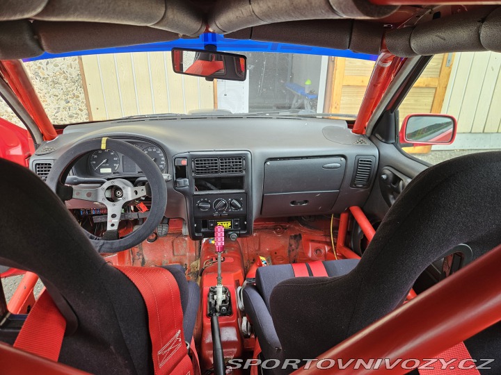 Volkswagen Polo GTI 1.4 16V 74 kW 1998