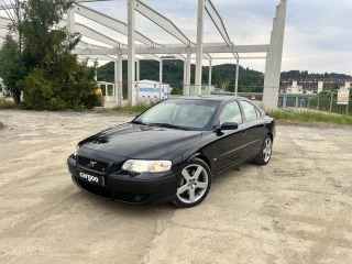 Volvo S60 R