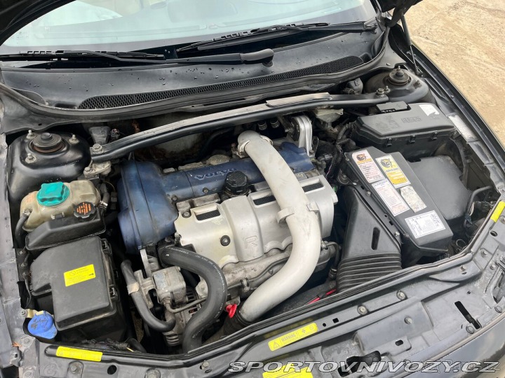 Volvo S60 R 2003