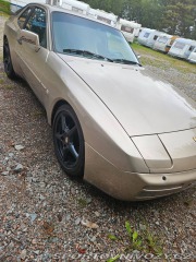 Porsche 944 Turbo 1986