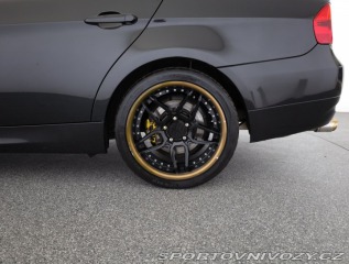 BMW 3 325 xi 2005