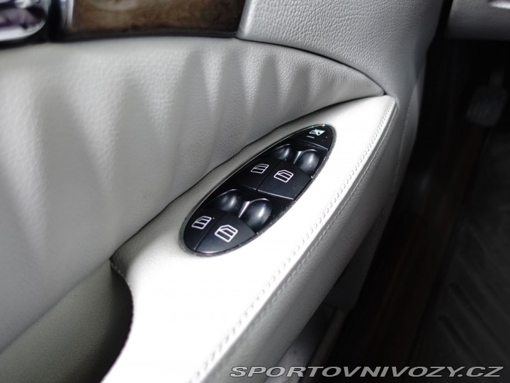 Mercedes-Benz E E 350 4MATIC 2008