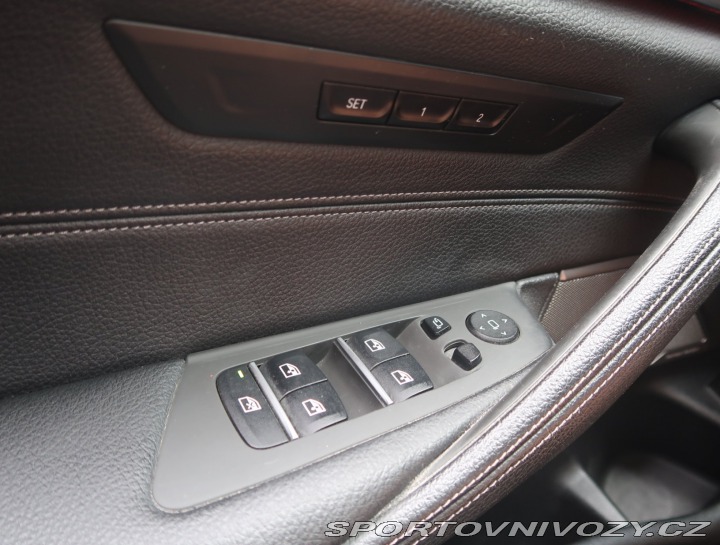 BMW 5 Luxury Line 540i xDrive 2020