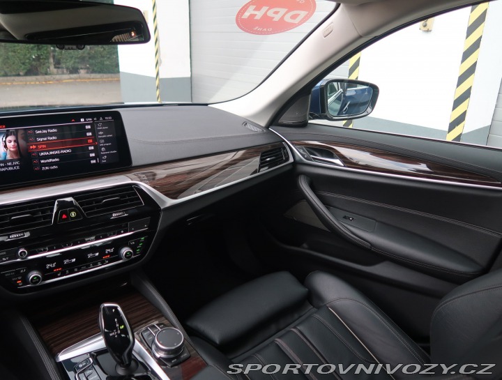 BMW 5 Luxury Line 540i xDrive 2020