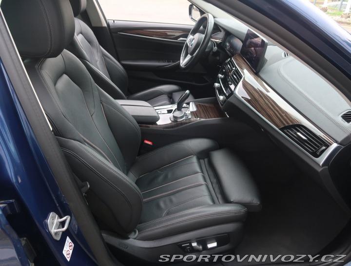 BMW 5 Luxury Line 540i xDrive 2020