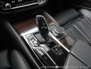 BMW 5 Luxury Line 540i xDrive 2020