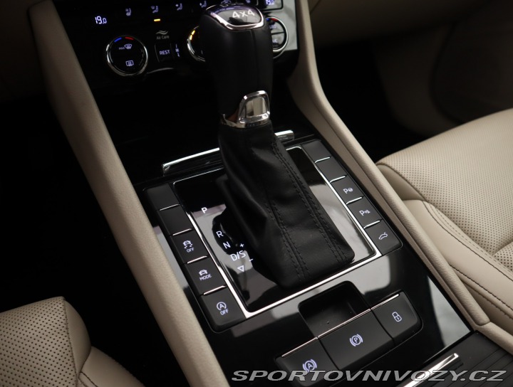 Škoda Superb Laurin&Klement 2.0 TS 2019