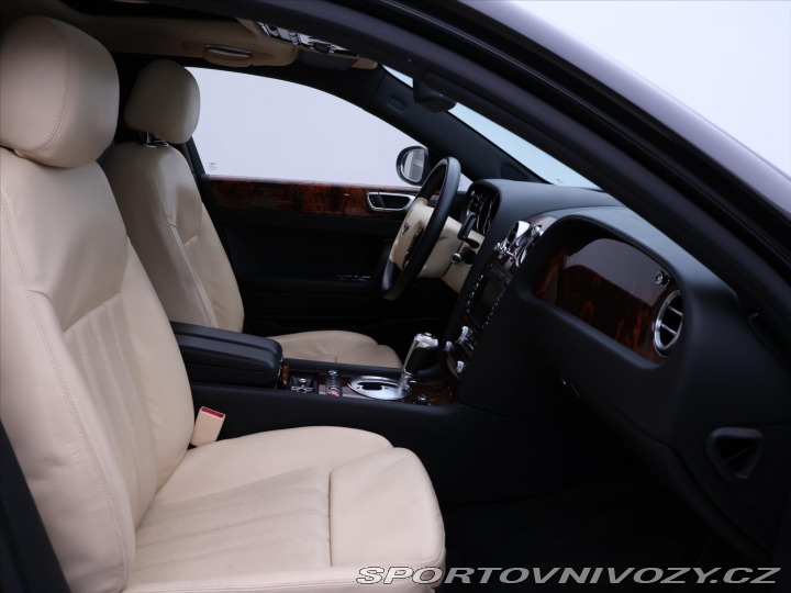 Bentley Flying Spur 6,0 W12 412 kW 4x4 Kůže D 2007