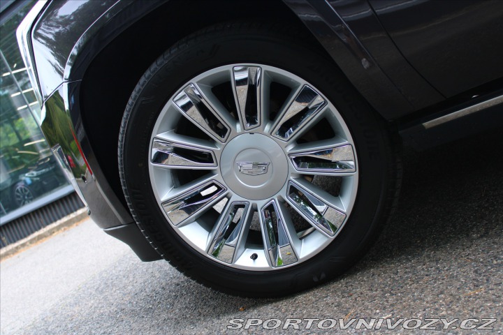 Ostatní značky Ostatní modely Cadillac Escalade ESV Platinum  CZ/EU Verze 2017