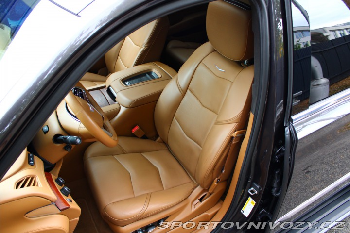 Ostatní značky Ostatní modely Cadillac Escalade ESV Platinum  CZ/EU Verze 2017