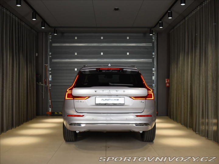 Volvo Ostatní modely XC60 2,0 T6 Plus Bright 2025