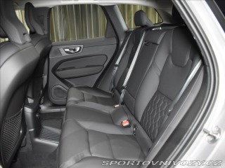 Volvo Ostatní modely XC60 2,0 T6  Plus Bright 2025